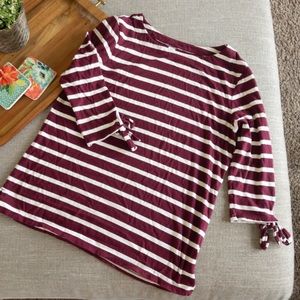 Old Navy Quarter Length Sleeve Size L